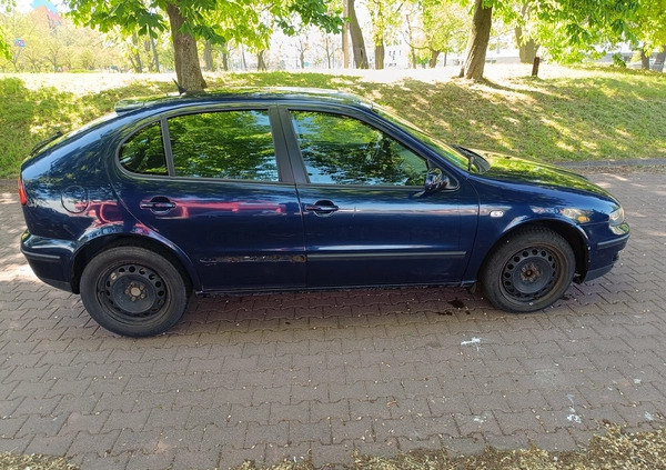 Seat Leon cena 3099 przebieg: 224700, rok produkcji 2001 z Wrocław małe 56